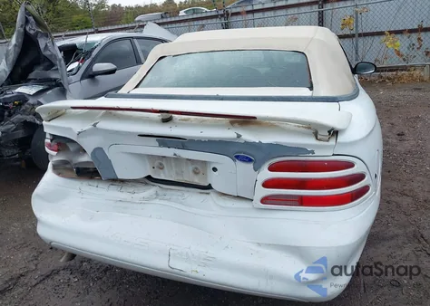 1995 Ford Mustang из США, поврежденный, VIN 1FALP444XSF153214